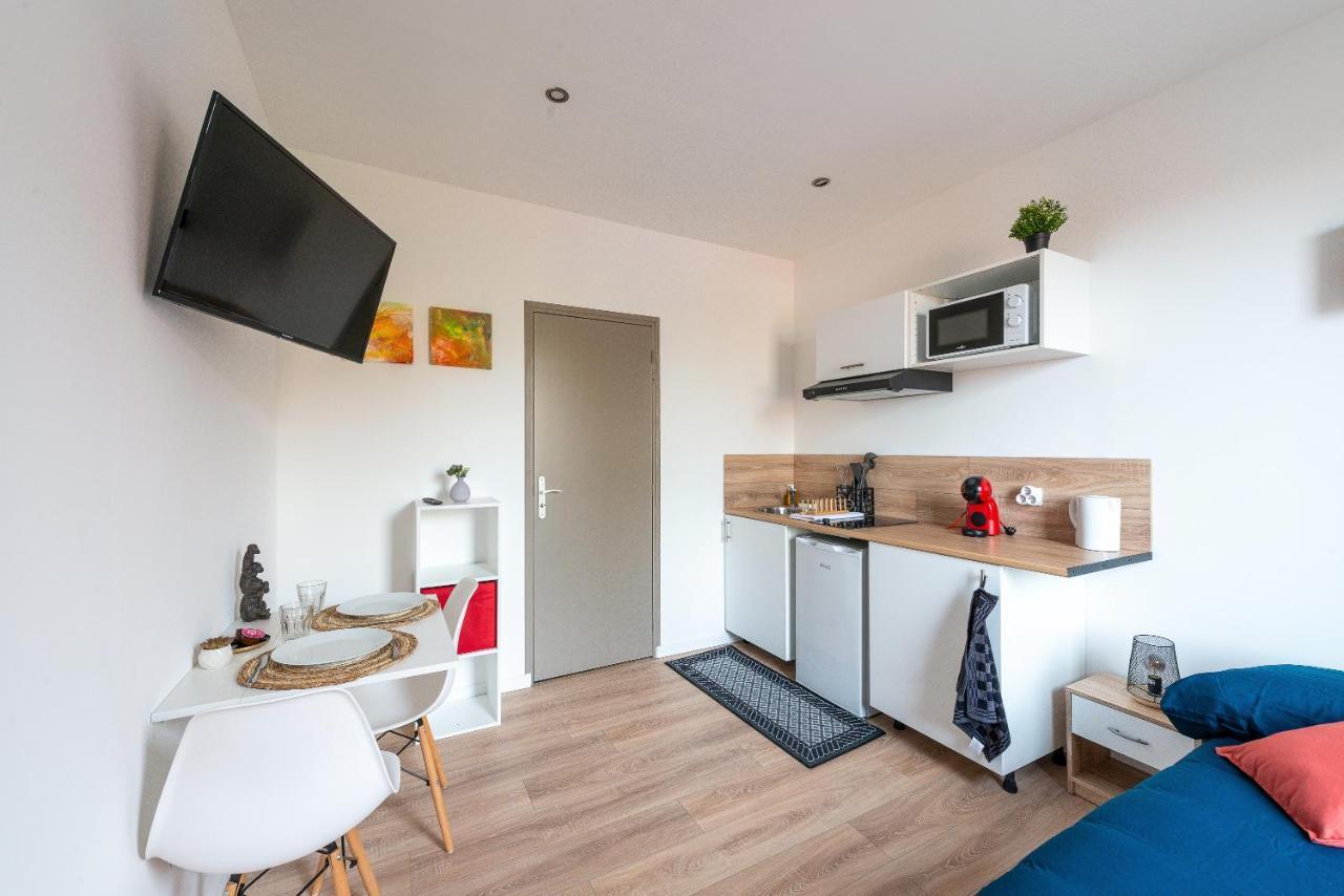 Malaka Home Anzin Eksteriør billede