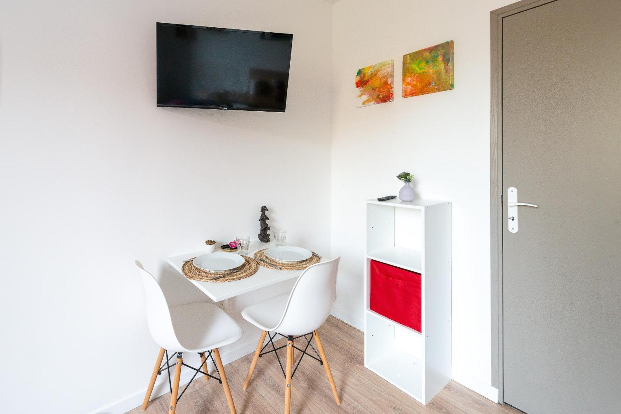 Malaka Home Anzin Eksteriør billede